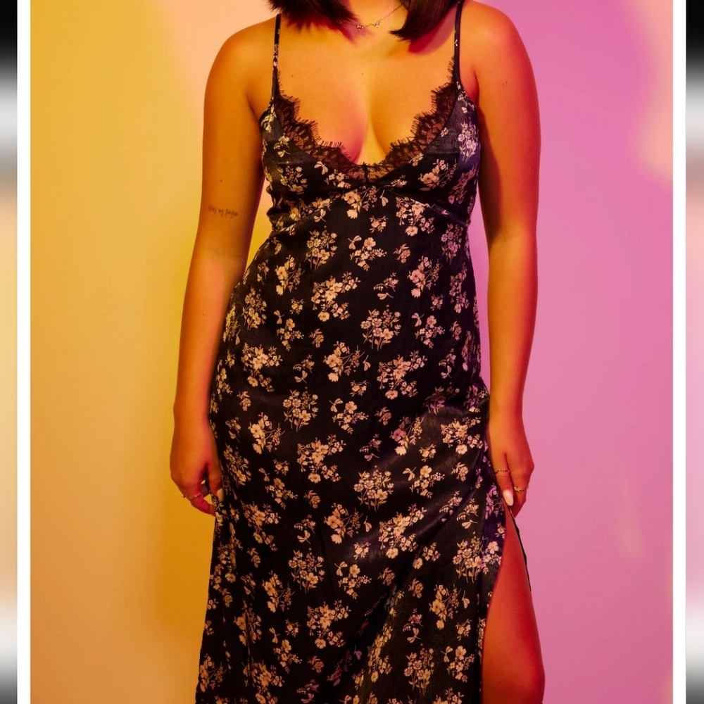 Kenzie x Francesca's Collections navy satin floral lace slip midi dress